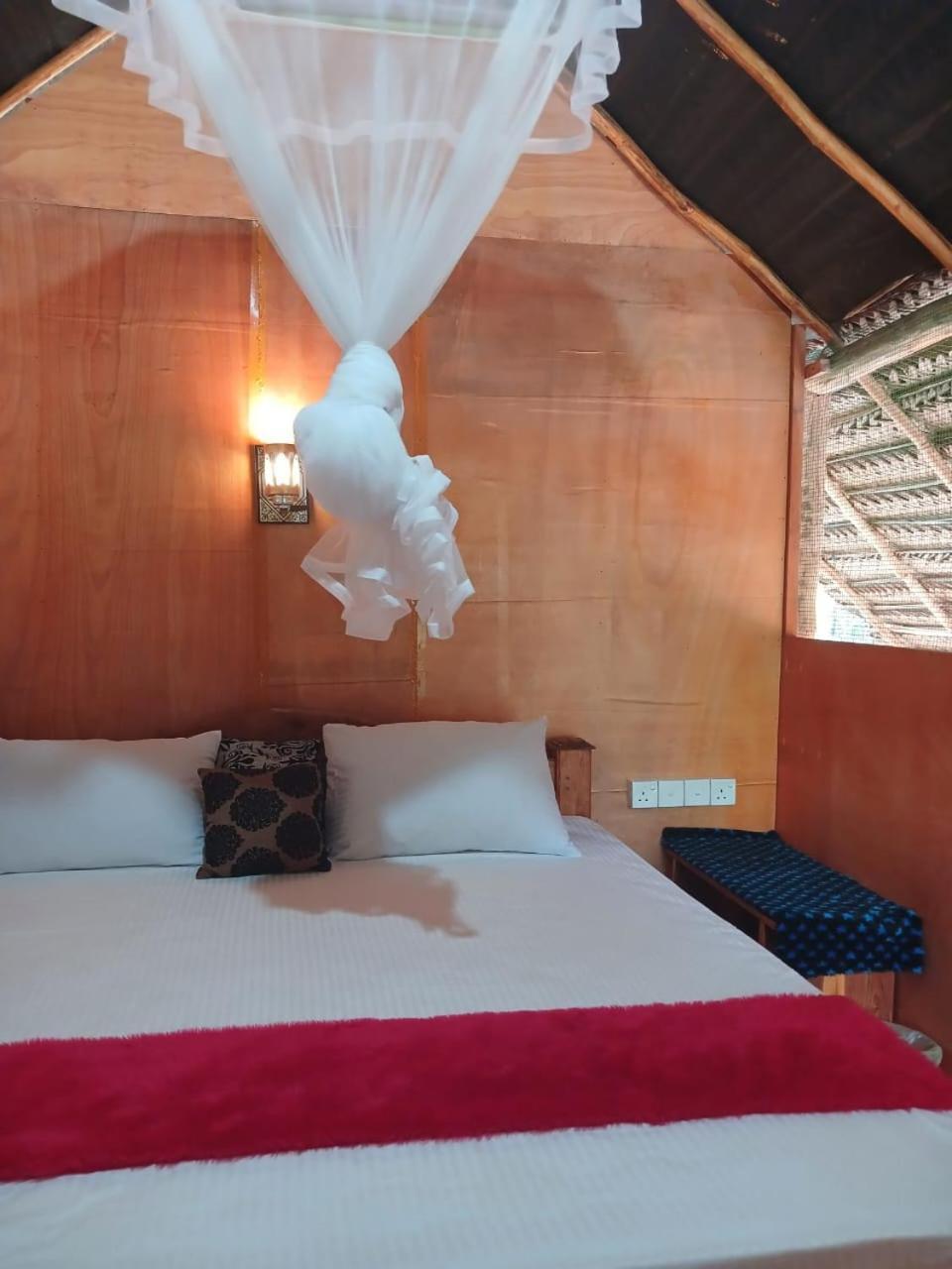 Pidurangala View Treehouse Apartman Szigirija Kültér fotó