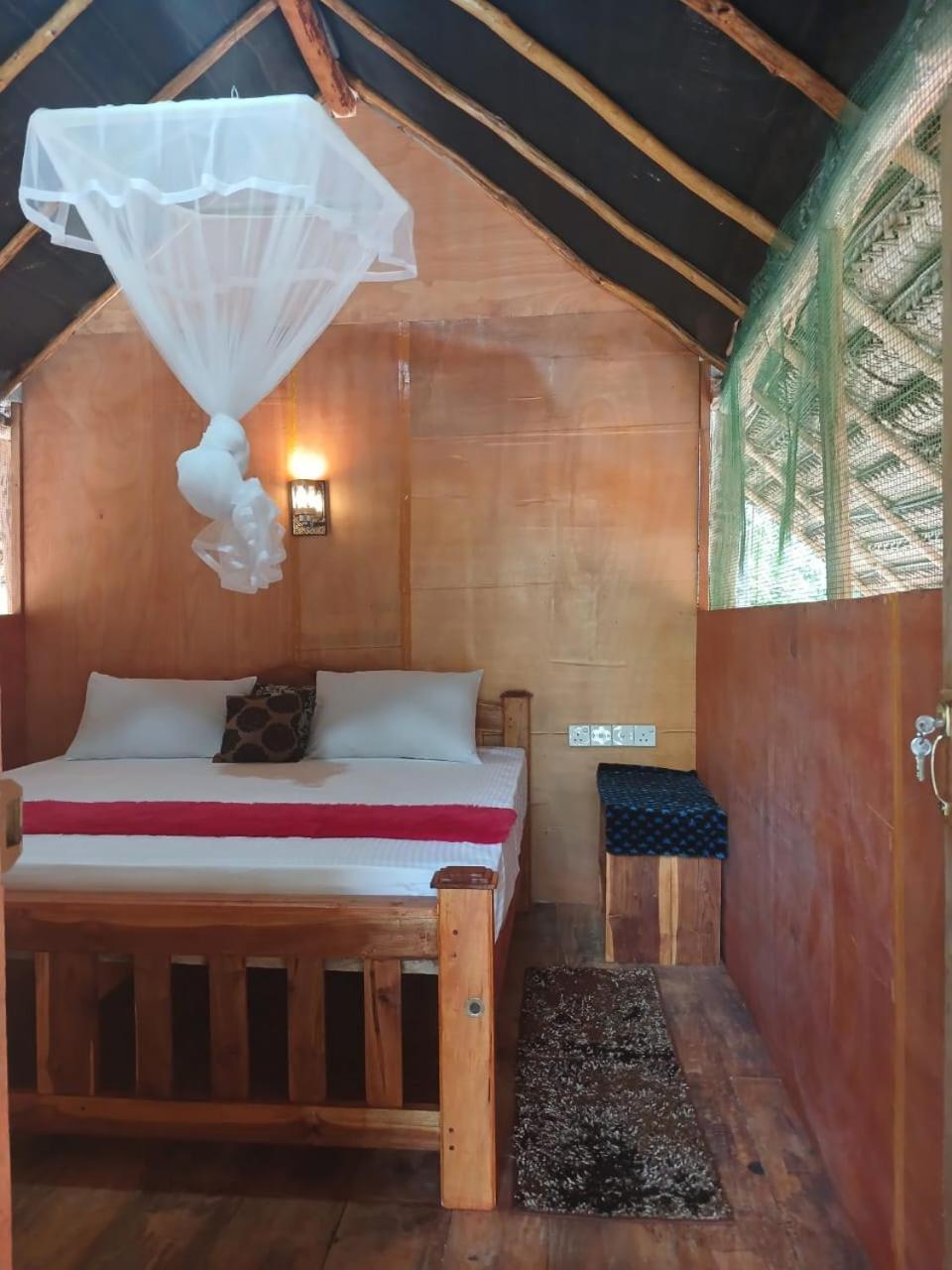 Pidurangala View Treehouse Apartman Szigirija Kültér fotó